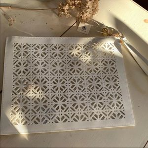 Tory Burch wristlet/pouch